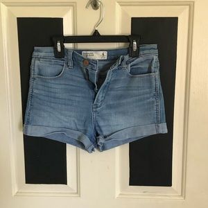 High rise abercrombie shorts